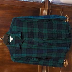 Old Navy green and blue plaid flannel shirt. Women's size XXL.